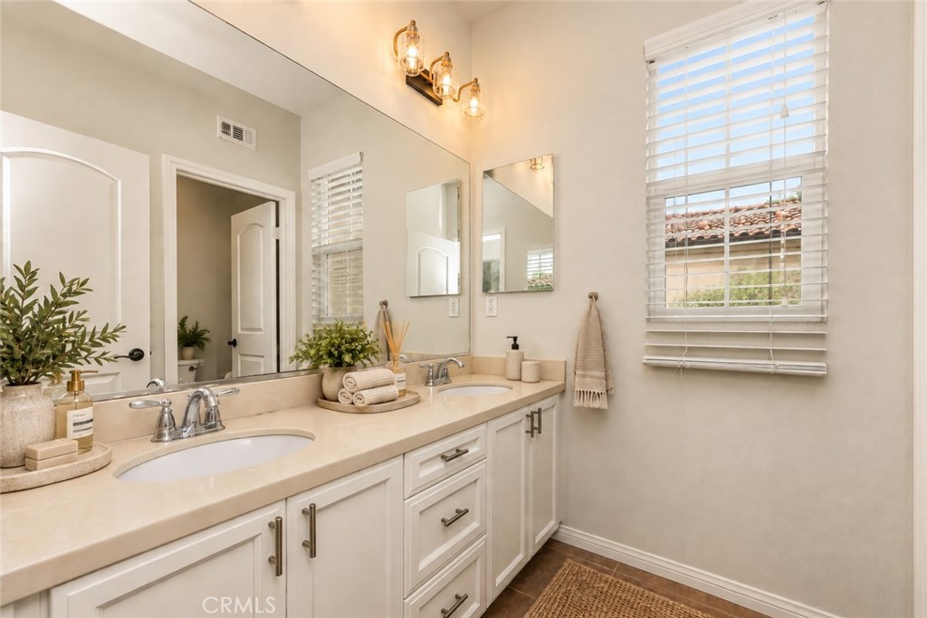 Photo has been virtually staged. - 439 N Naranjal, Brea CA 92821 - photo 38