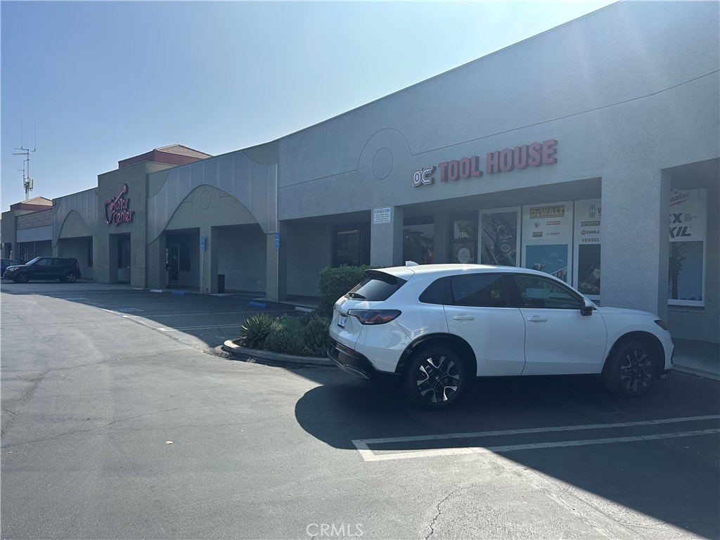 612 S Brea Boulevard, Brea CA 92821 - photo 2