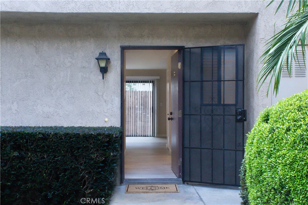 628 E Birch D, Brea CA 92821 - photo 1