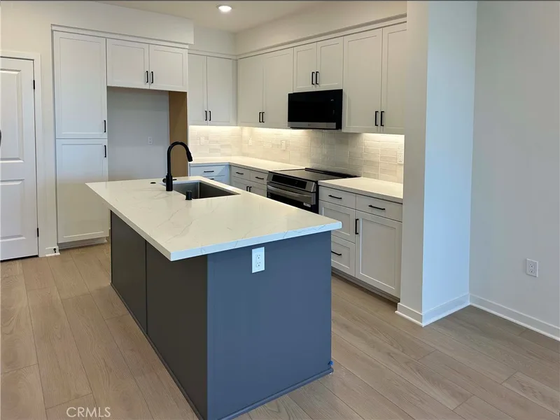 685 S Brea Boulevard 103, Brea