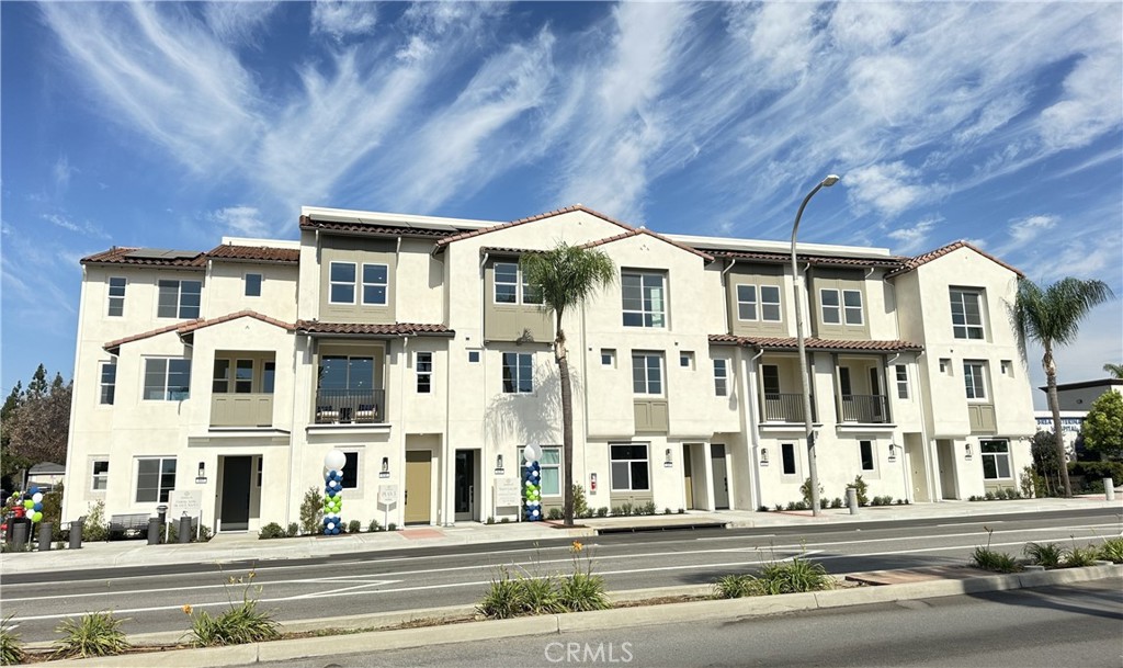 685 S Brea Boulevard 104, Brea CA 92821 - photo 1