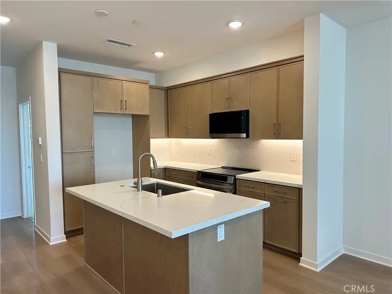 685 S Brea Boulevard 104, Brea