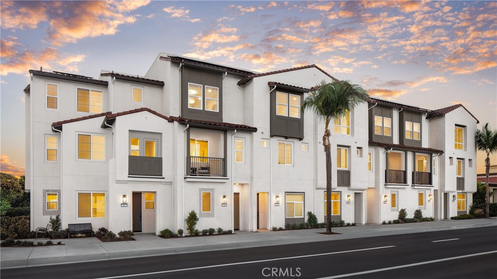 685 S Brea Boulevard 304, Brea CA 92821 - photo 1
