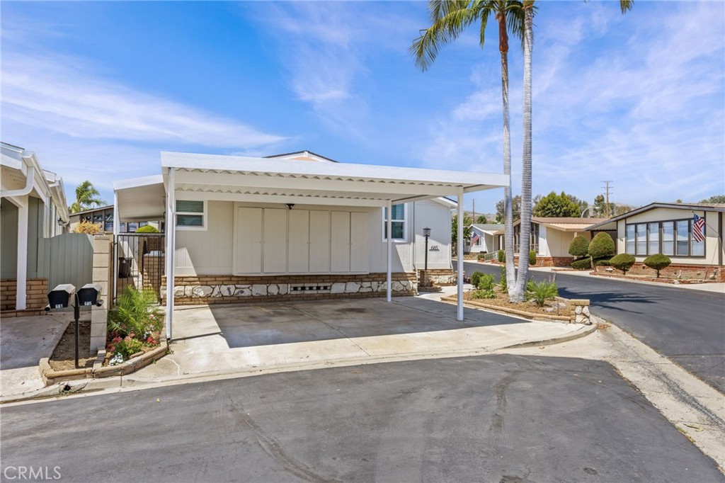 685 Wood Lake Drive 184, Brea CA 92821 - photo 3