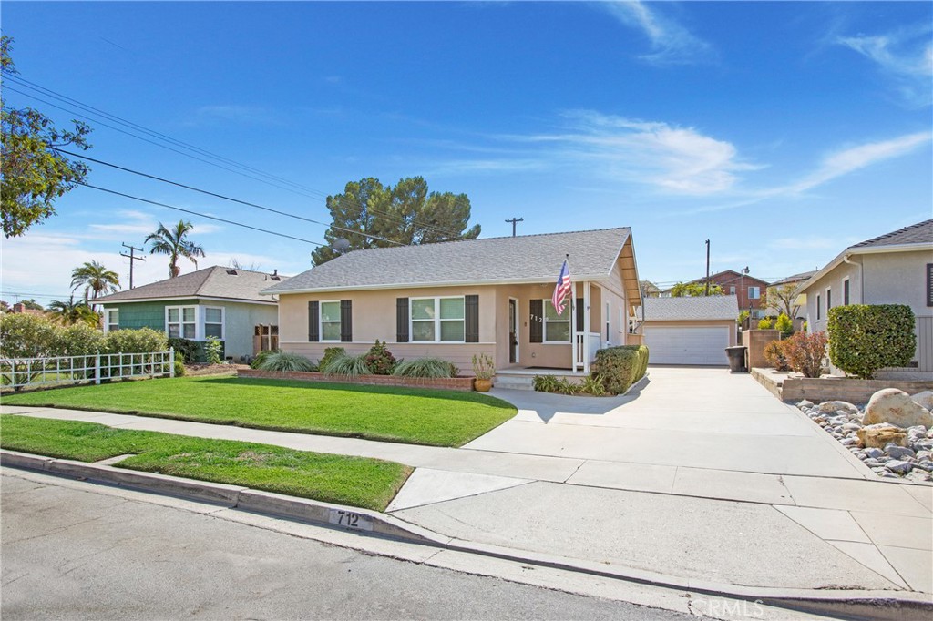 712 E Alder A, Brea CA 92821 - photo 1