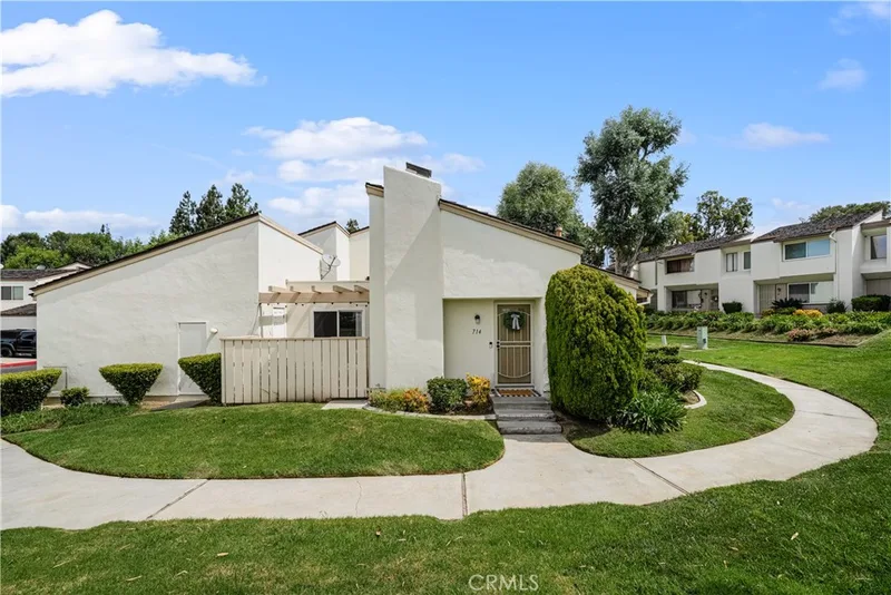 714 Wagon Wheel, Brea, CA 92821