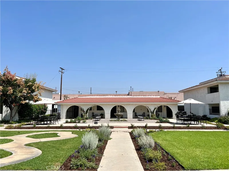 755 E Date, Brea, CA 92821