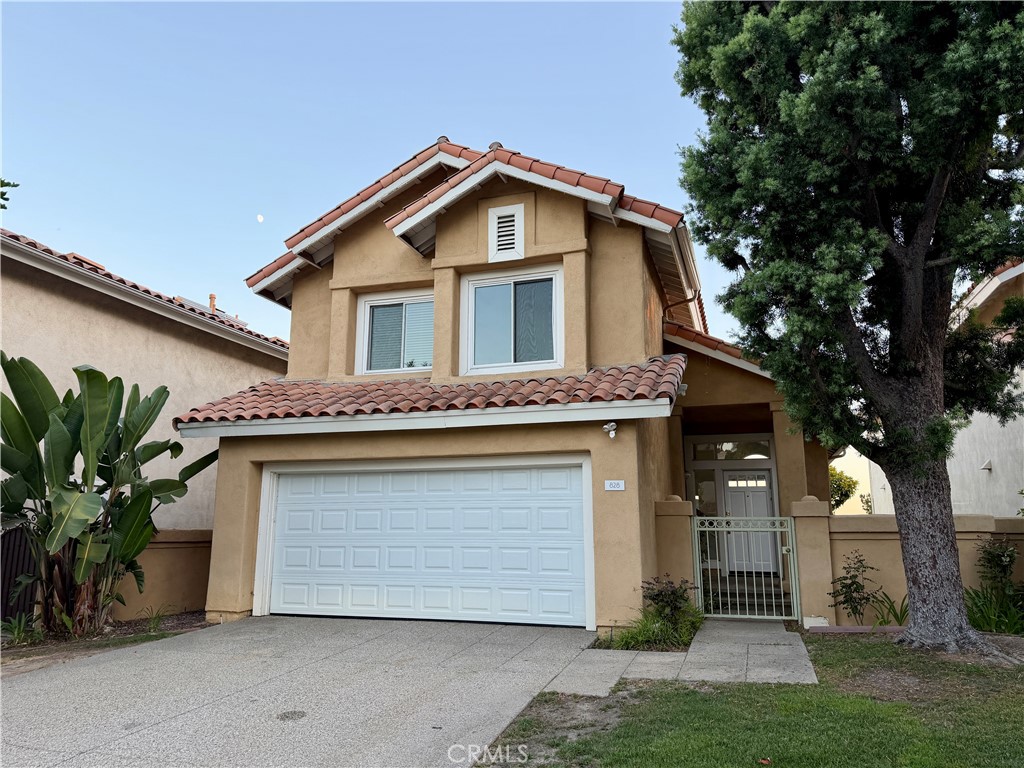 828 E Davidson Court, Brea CA 92821 - photo 1