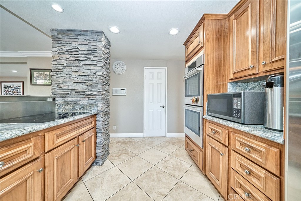 885 Kings Canyon Road, Brea CA 92821 - photo 26