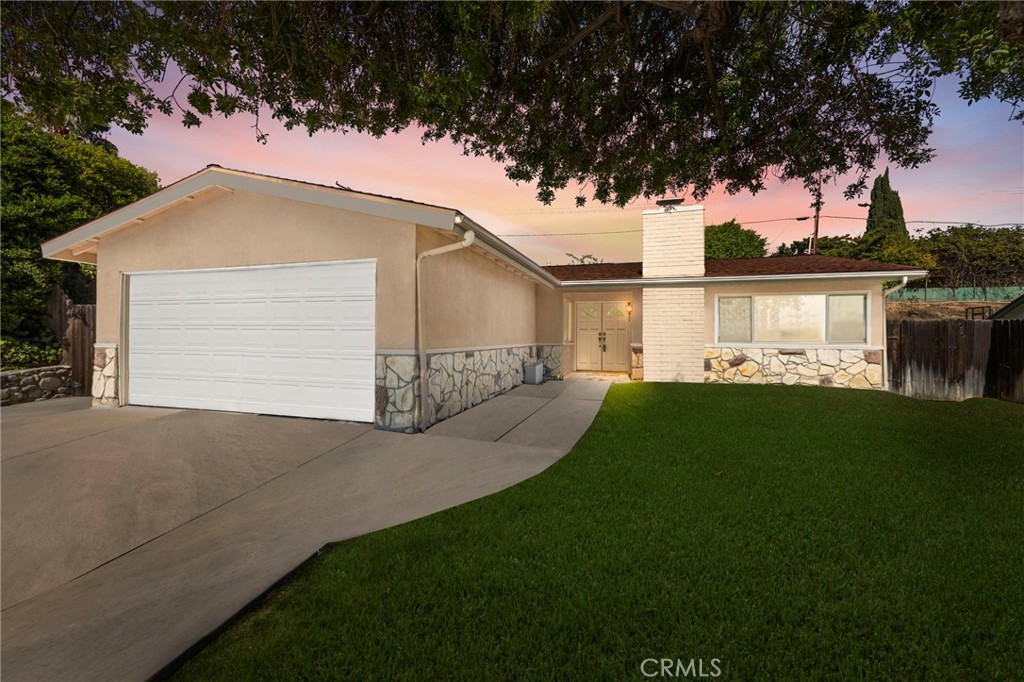 909 Orangewood Dr, Brea CA 92821 - photo 1