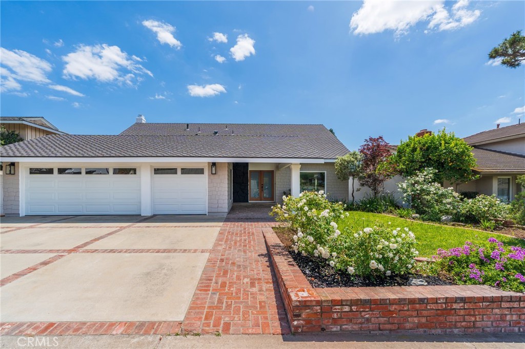 938 Oakcrest, Brea CA 92821 - photo 1