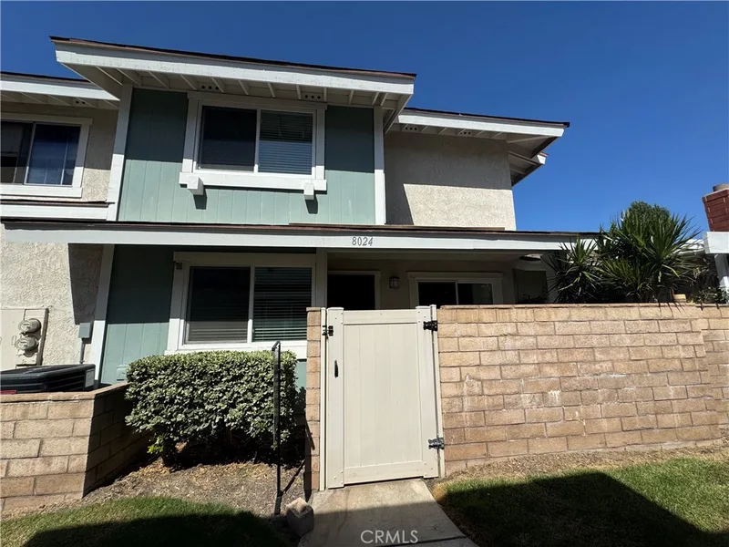 2670 La Palma, Buena Park, CA 92801