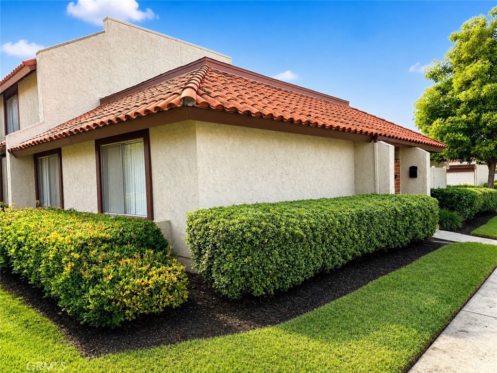 4562 Toledo, Buena Park CA 90621 - photo 2