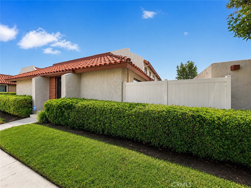4562 Toledo, Buena Park CA 90621 - photo 3