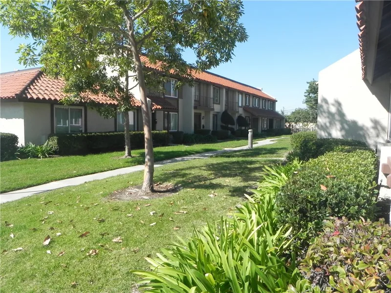 4858 Estepona, Buena Park, CA 90621