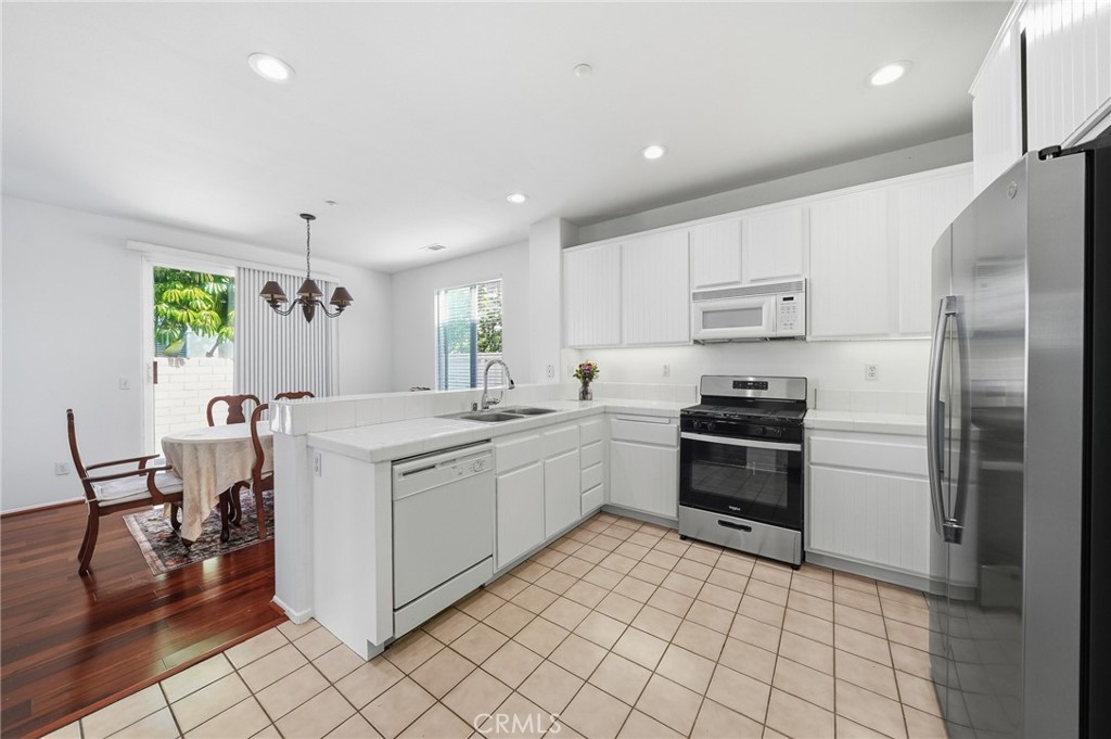 5 Bayview Drive, Buena Park CA 90621 - photo 10