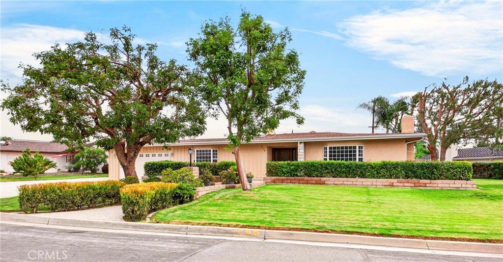 5174 Fox Hills Avenue, Buena Park CA 90621 - photo 2