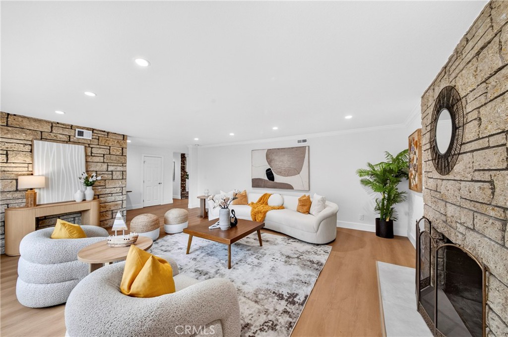 5174 Fox Hills Avenue, Buena Park CA 90621 - photo 7