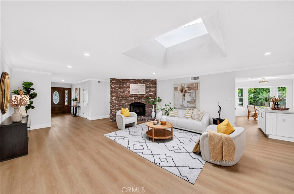 5174 Fox Hills Avenue, Buena Park CA 90621 - photo 15