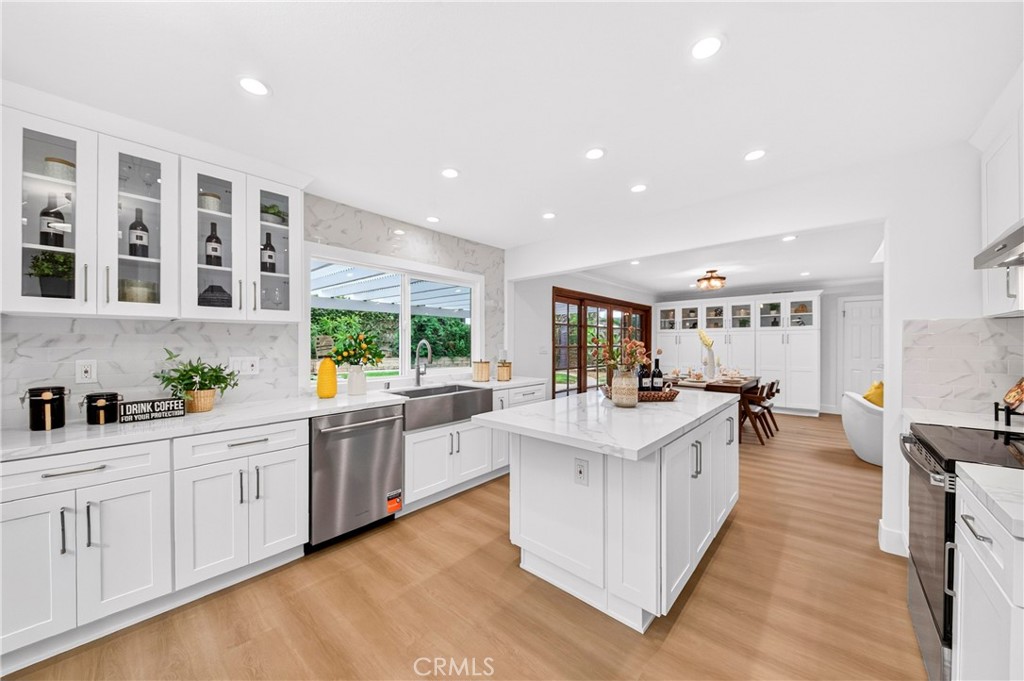 5174 Fox Hills Avenue, Buena Park CA 90621 - photo 18