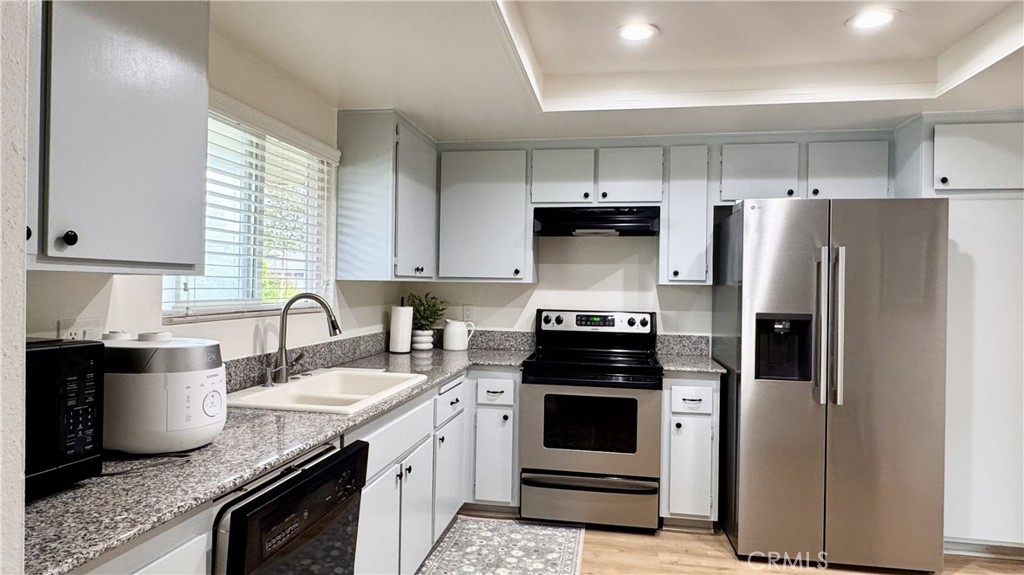 5468 Cajon, Buena Park CA 90621 - photo 1