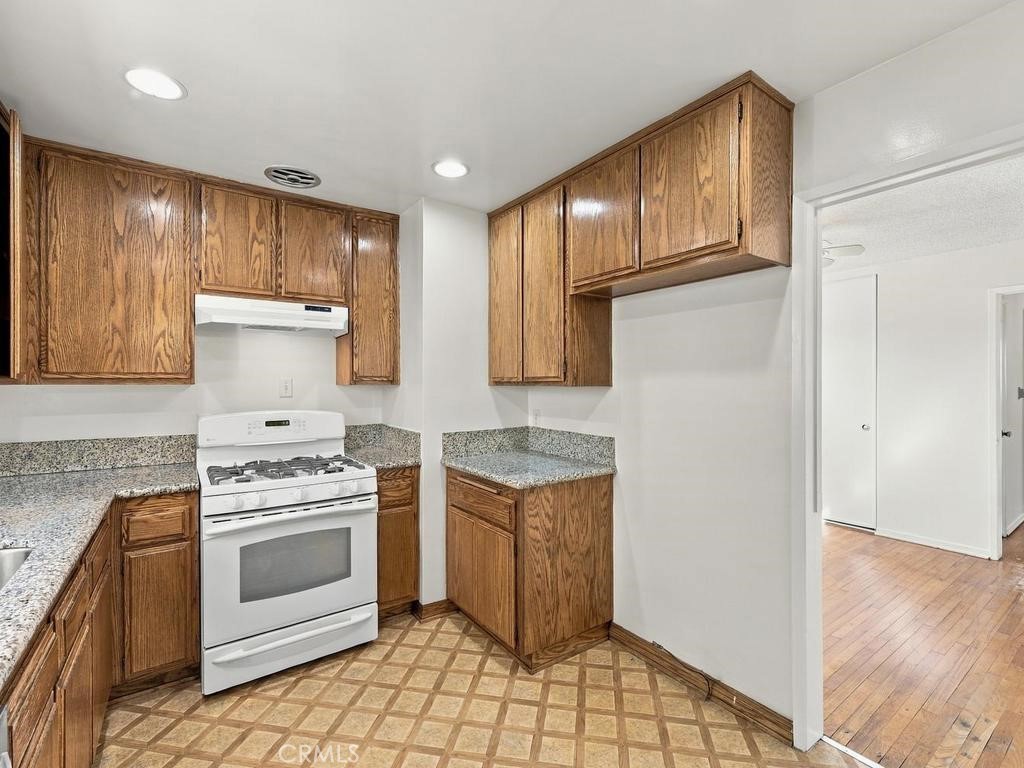 5536 Panama Drive, Buena Park CA 90620 - photo 13