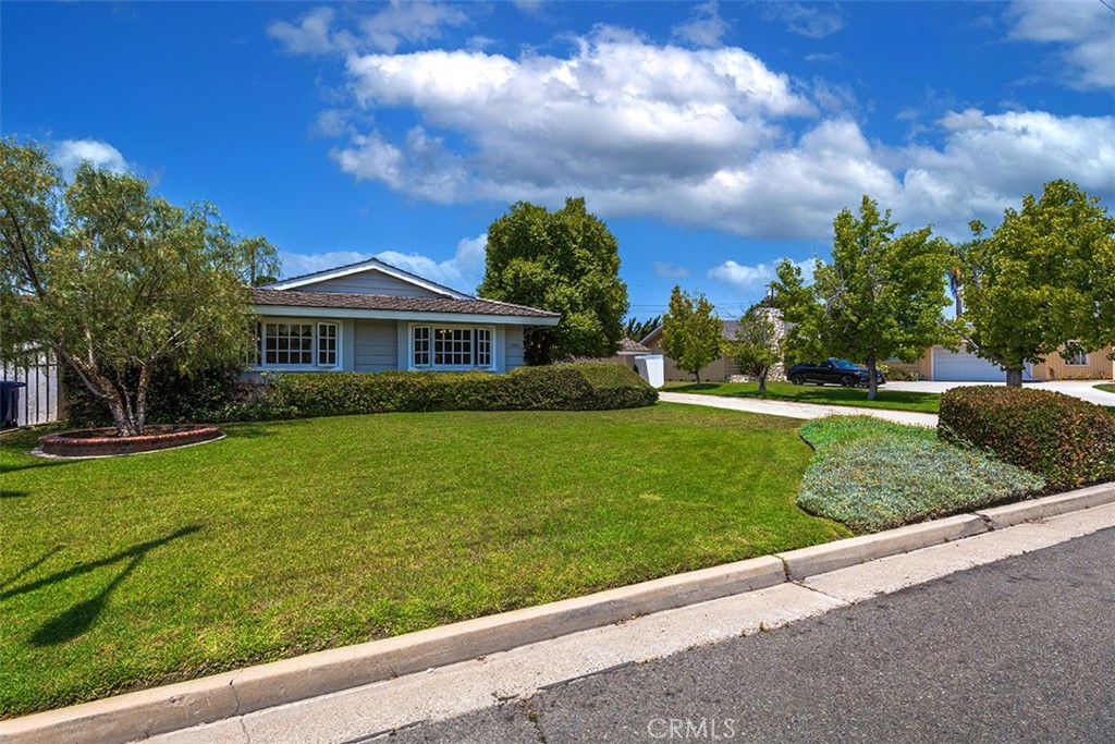 Property - 5591 Kenwood Avenue, Buena Park CA 90621 - photo 1