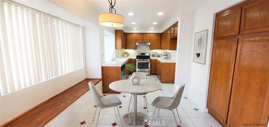5610 Rostrata Avenue, Buena Park CA 90621 - photo 15
