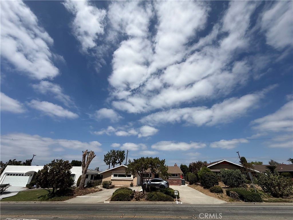 5621 Kenwood, Buena Park CA 90621 - photo 1