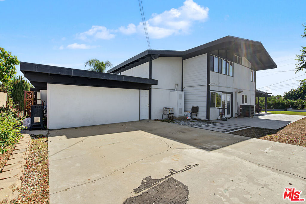 5651 Kenwood Avenue, Buena Park CA 90621 - photo 49