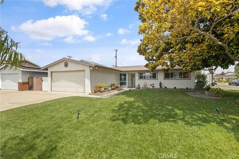 5890 Los Arcos, Buena Park, CA 90620