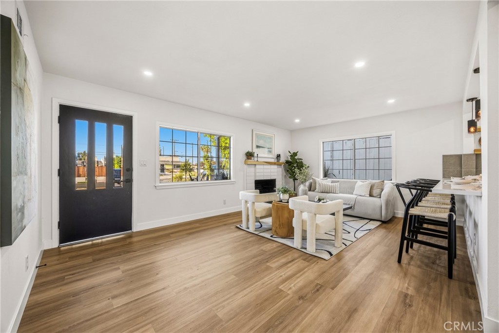 5976 Los Feliz, Buena Park CA 90620 - photo 14
