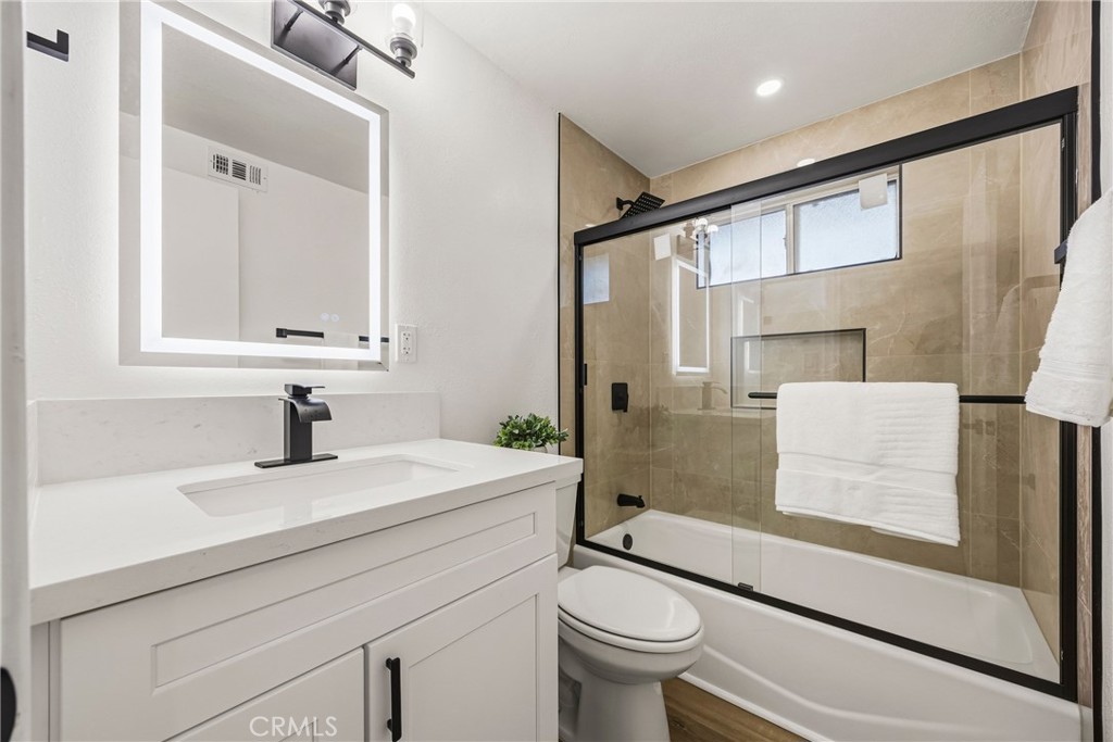 5976 Los Feliz, Buena Park CA 90620 - photo 23