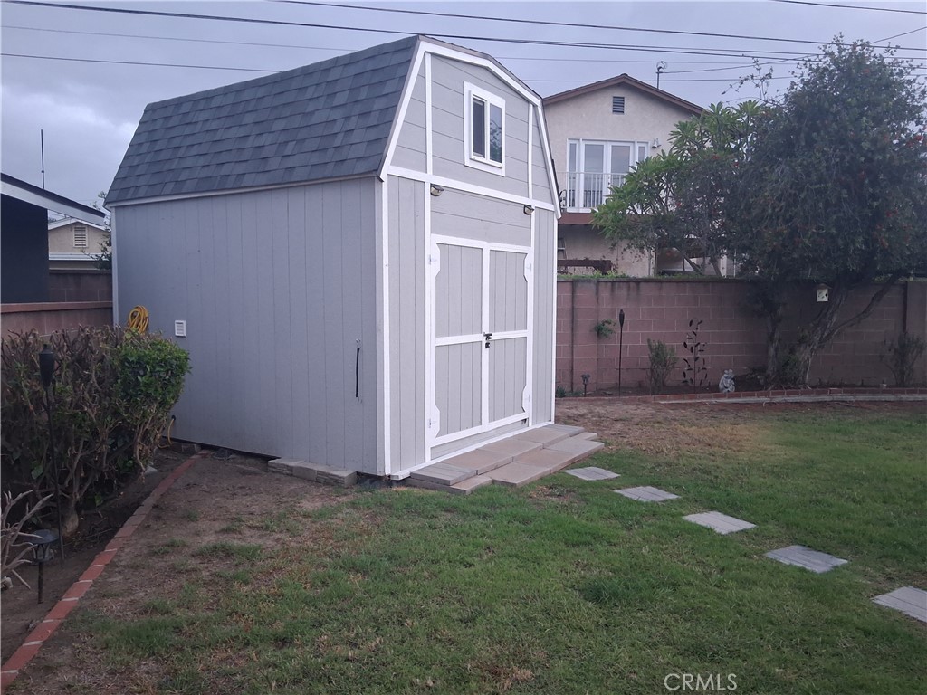 6326 SAN ROBERTO Circle, Buena Park CA 90620 - photo 6