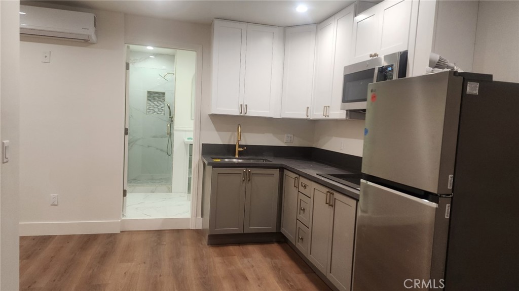 6390 San marcos B, Buena Park CA 90620 - photo 1