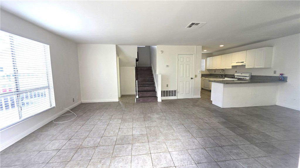 6512 Fullerton AVE #A, Buena Park CA 90621 - photo 2