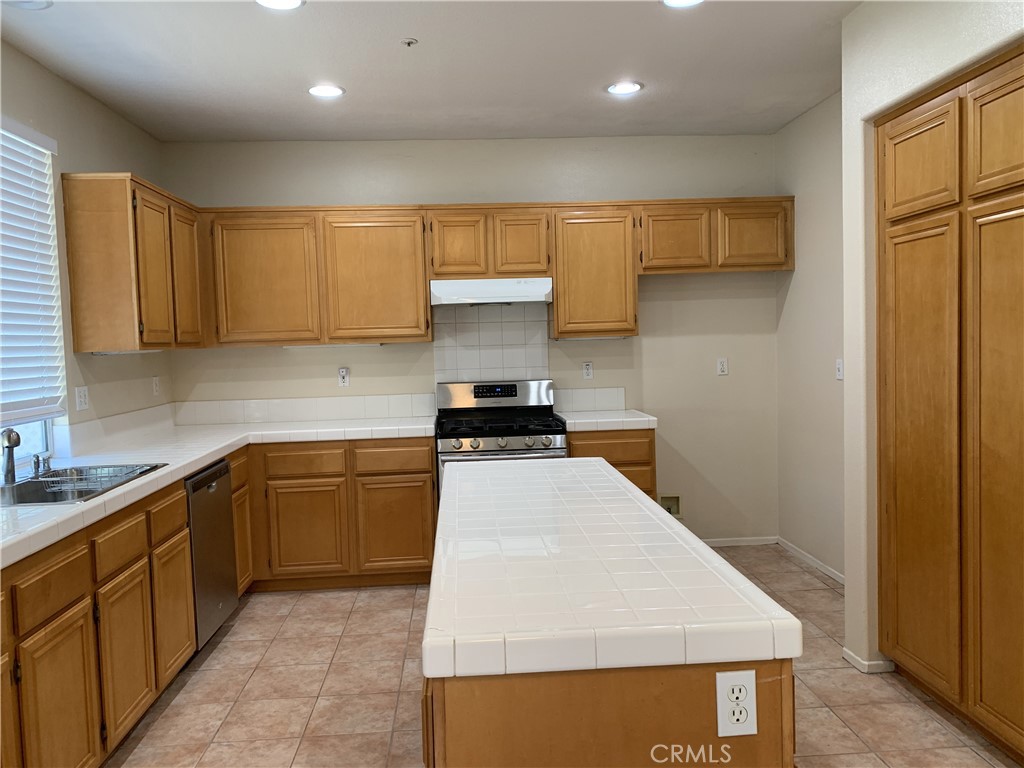 6515 Chapman Drive, Buena Park CA 90620 - photo 5