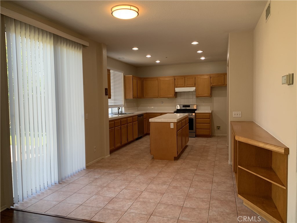 6515 Chapman Drive, Buena Park CA 90620 - photo 10