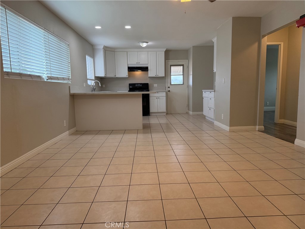 6631 Kingman Avenue 4, Buena Park CA 90621 - photo 2