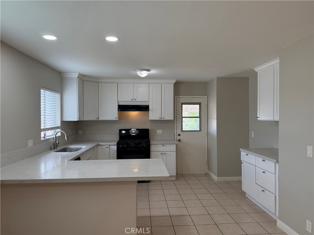 6631 Kingman Avenue 4, Buena Park CA 90621 - photo 3
