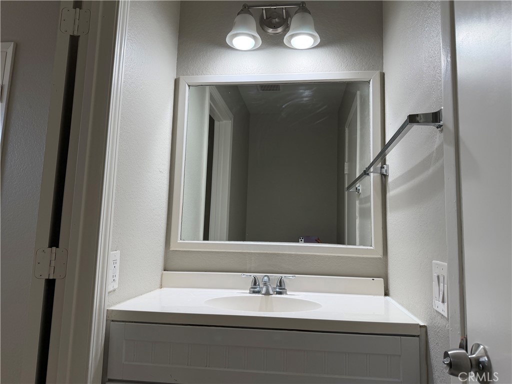 6631 Kingman Avenue 4, Buena Park CA 90621 - photo 8