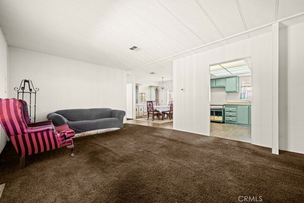 6741 Lincoln 15, Buena Park CA 90620 - photo 3