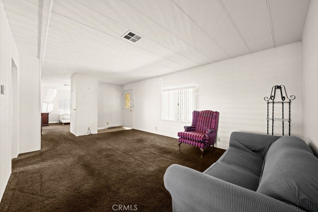 6741 Lincoln 15, Buena Park CA 90620 - photo 5