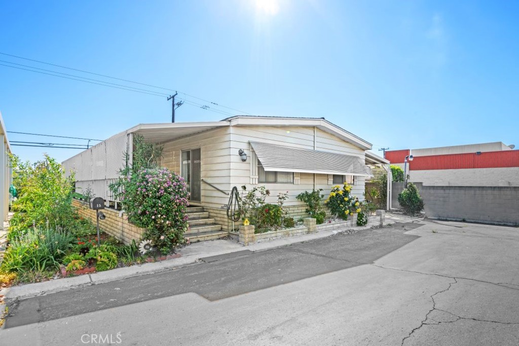 6741 Lincoln 15, Buena Park CA 90620 - photo 33