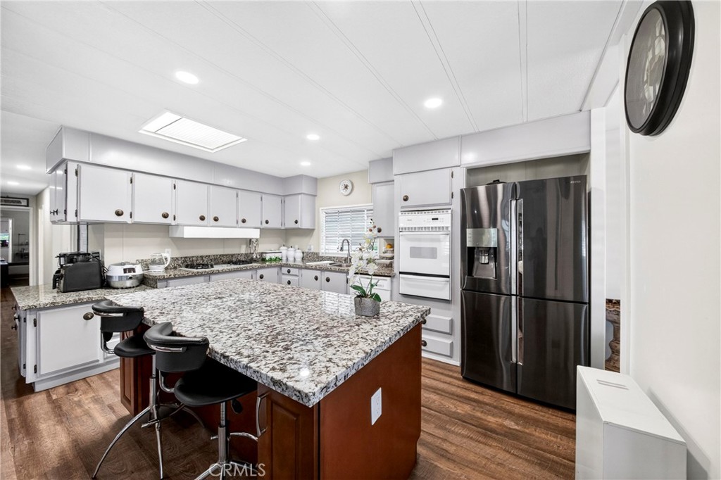 6741 Lincoln Ave Spc 112, Buena Park CA 90620 - photo 9