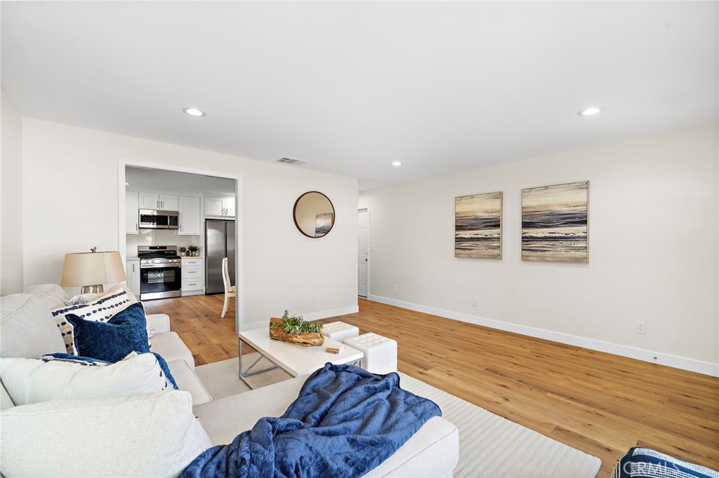 6916 Houston, Buena Park CA 90620 - photo 5