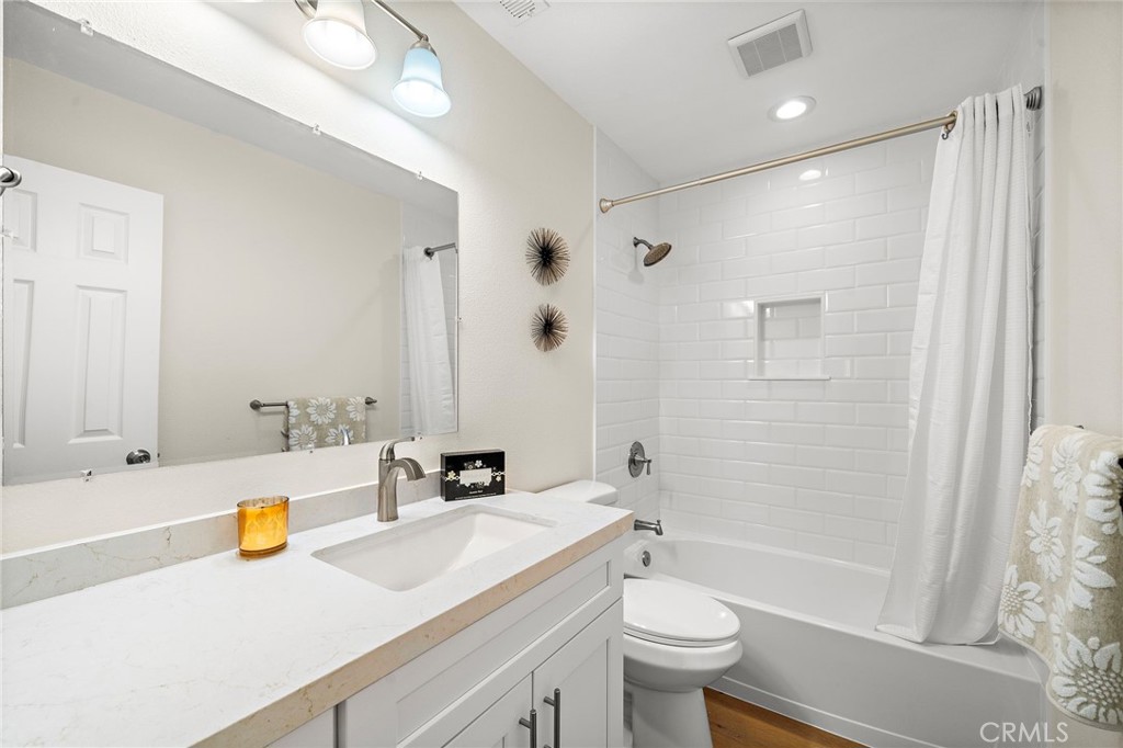 Guest Bathroom - 6916 Houston, Buena Park CA 90620 - photo 19