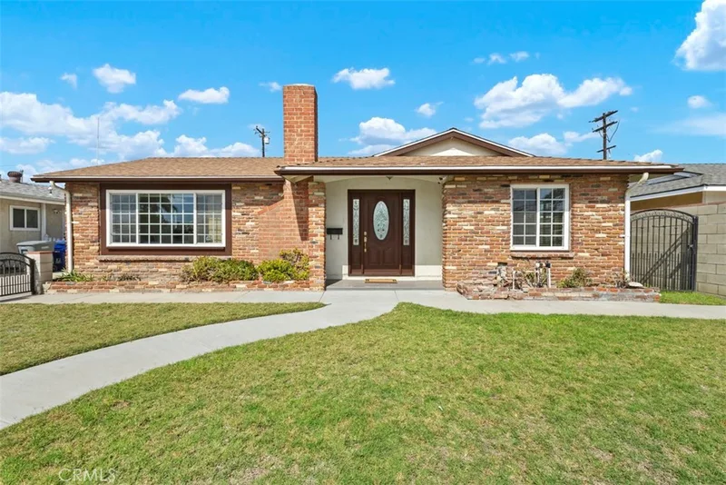 6961 San Julian, Buena Park, CA 90620