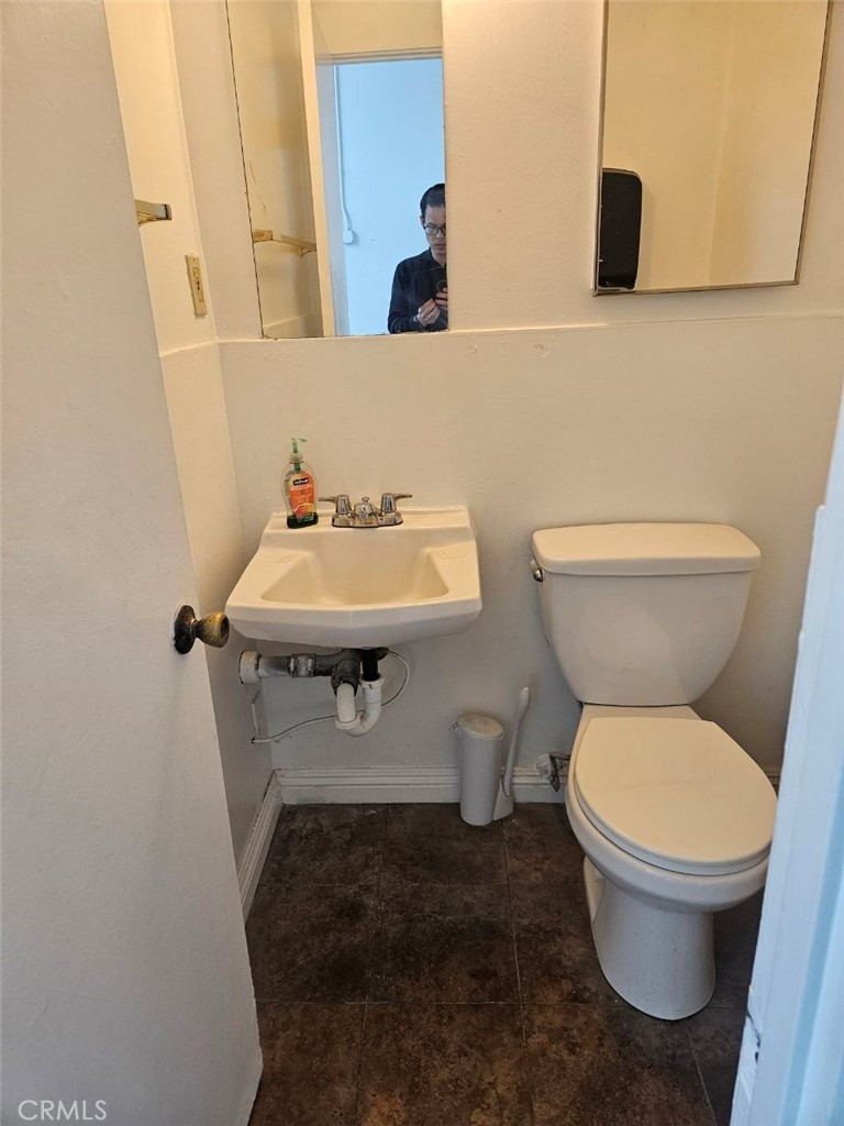 6980 Knott Avenue G, Buena Park CA 90621 - photo 13