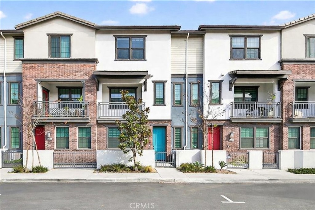6982 Crimson, Buena Park CA 90621 - photo 1